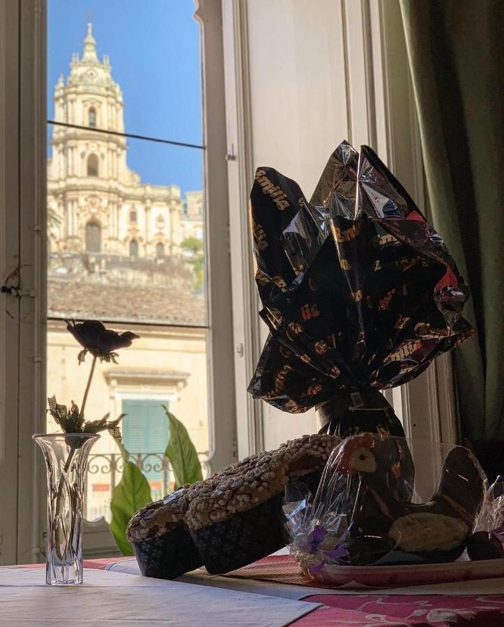 Palazzo Il Cavaliere B&B De Charme โมดิกา ภายนอก รูปภาพ