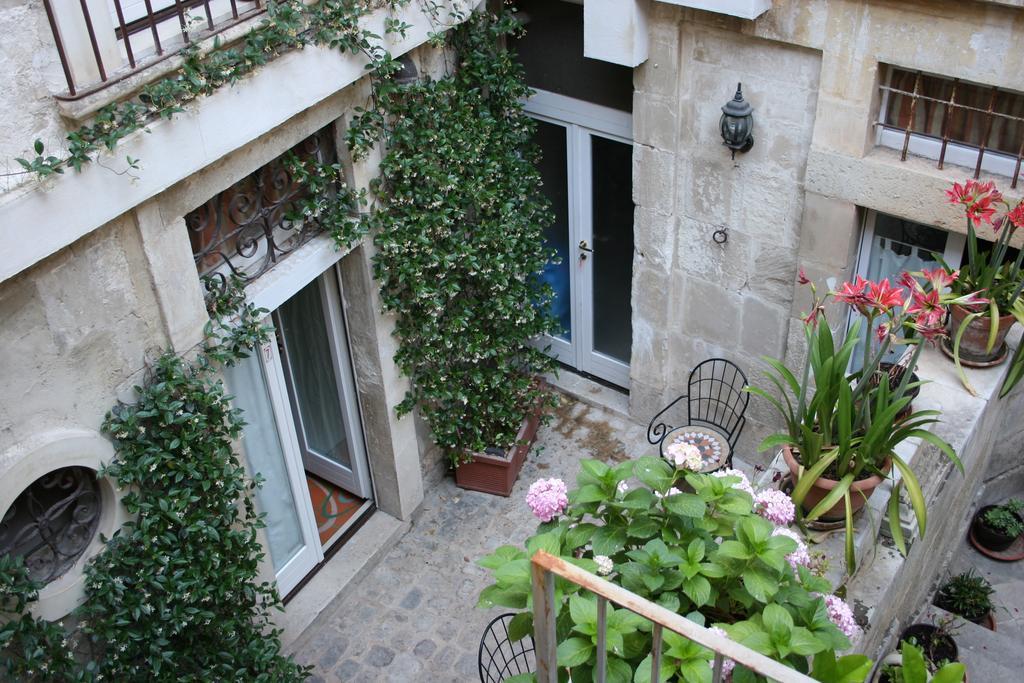 Palazzo Il Cavaliere B&B De Charme โมดิกา ภายนอก รูปภาพ
